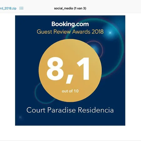 Residencia Paradise Court *